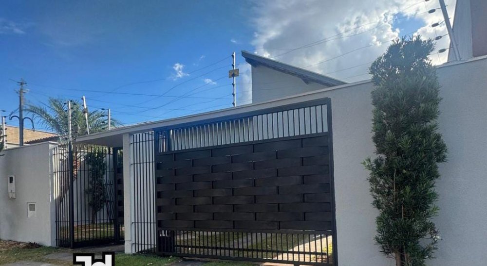 Casa - Venda - Jardim Adriana - Rondonpolis - MT