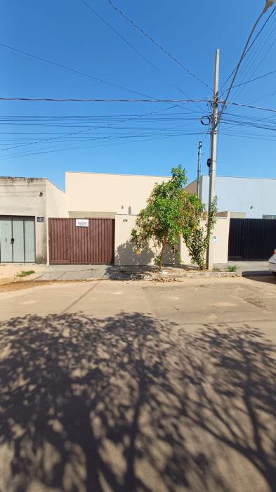Casa - Aluguel - Juscelino Farias - Rondonópolis - MT