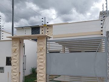 ALUGA-SE CASA BAIRRO SUNFLOWER