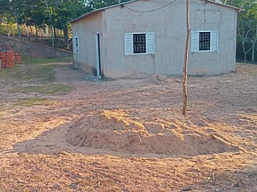 RANCHO EM S�O LOUREN�O DE FATIMA