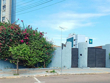 CASA NO CENTRO (RUA RIO BRANCO)
