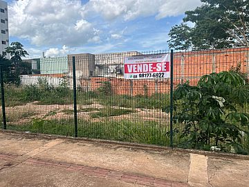 TERRENO CENTRO NA OTAVIO PITALUGA