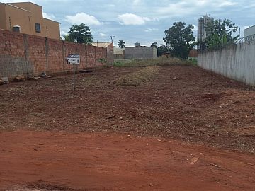 TERRENO SAGRADA FAM�LIA QD 53 LT 16